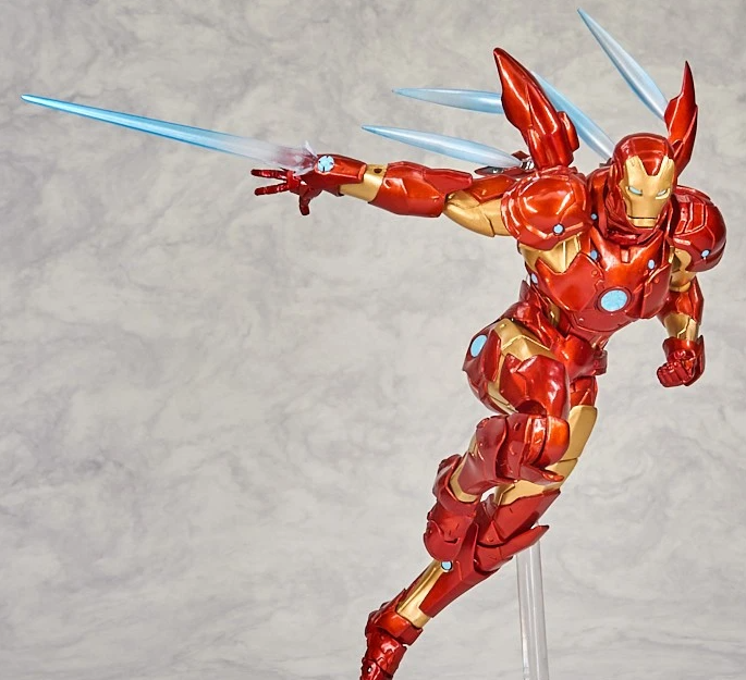 Kaiyodo Revoltech Amazing Yamaguchi 013 Iron Man Bleeding Edge Armor