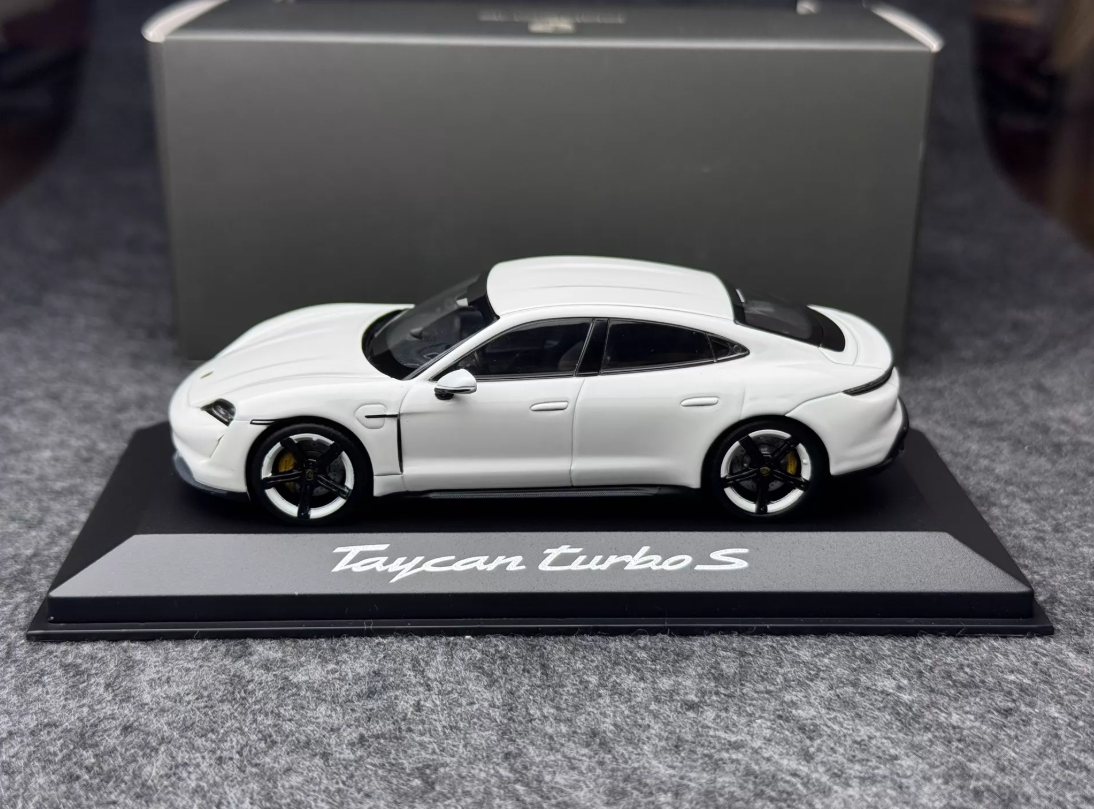 Porsche Original 1/43 Taycan Turbo S White Diecast Model Car by Minichamps