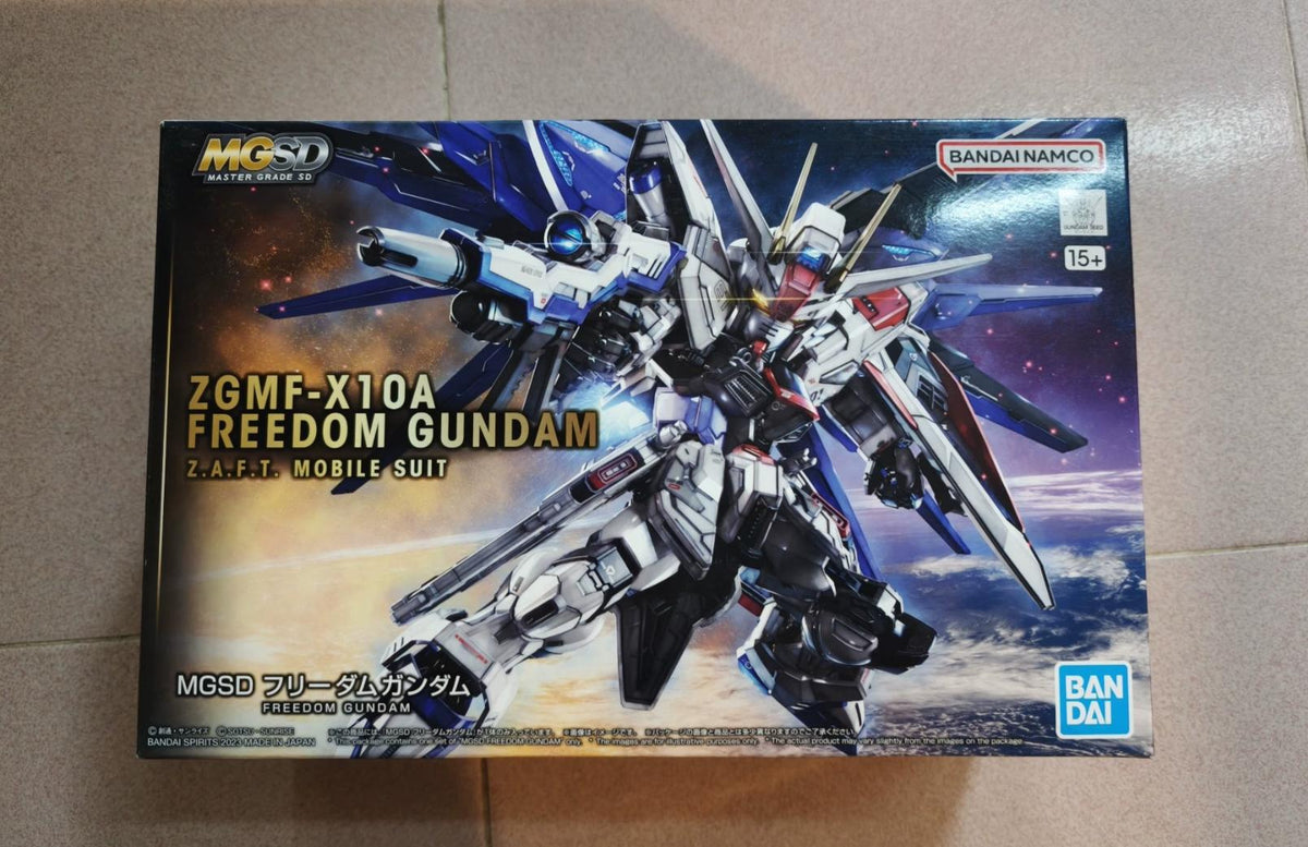 Bandai MGSD ZGMF-X10A Freedom Gundam Model Kit