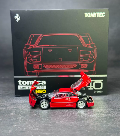 Tomica TLV-Neo 1/64 Ferrari F40 Red