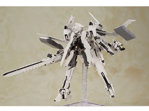 Kotobukiya NieR Automata Ho229 Type B Flight Unit & 2B Model Kit