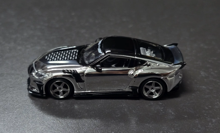 MINI GT MGTS0017 VeilSide Nissan Z FFZ400 R32 Combat 2025 Expo Set