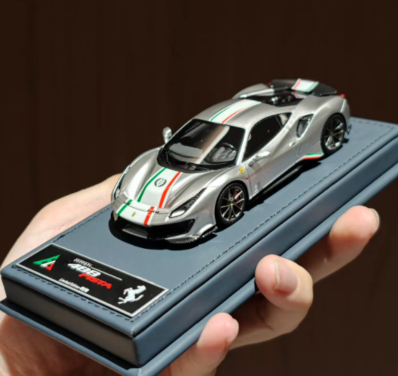Ela Elaborare 1:43 Ferrari 488 Pista Piloti Nurburgring Silver Model Car