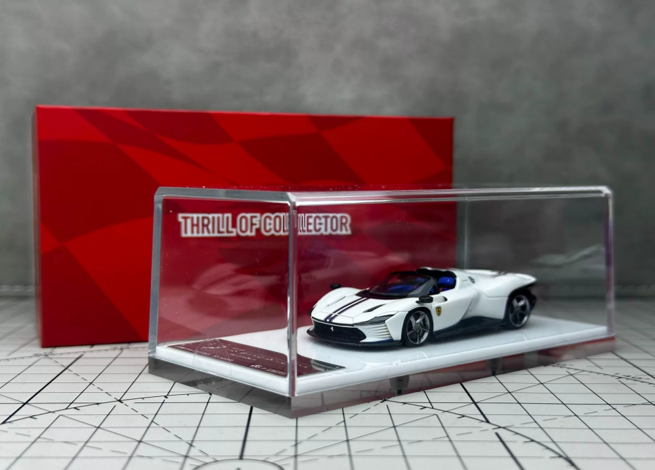 Fuelme TOC Drakhy 1/64 Ferrari Daytona SP3 Bianco King Blue LE199