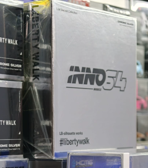 INNO64 1/64 LB-Silhouette Works Miura GT and 35GT-RR Chrome Silver Boxset