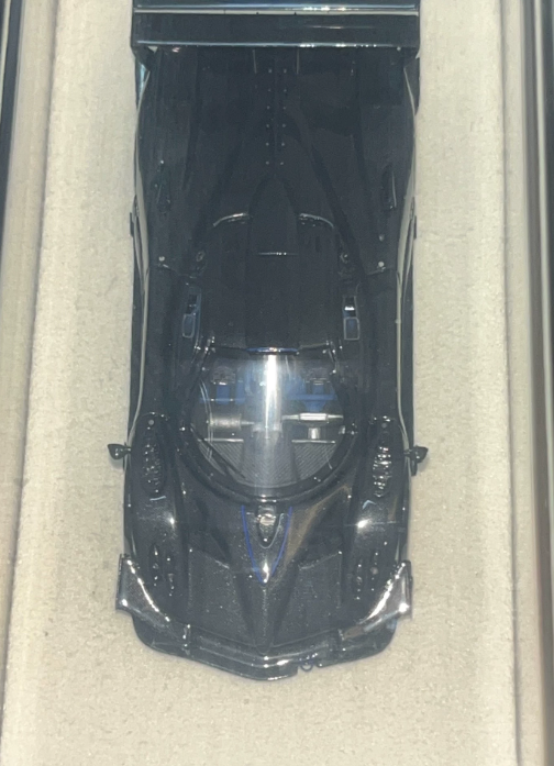 DMH x Halo 1/64 Pagani Zonda R Evolution Black Mamba Carbon Limited 249