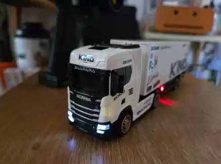 Wen Nan Feng 1/64 Scania S730 V8 RC Drift Truck