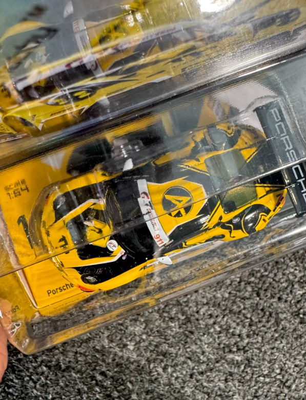 Trends Hobby 1:64 Porsche 911 GT3 R Bathurst 12 Hour Kangaroo Livery