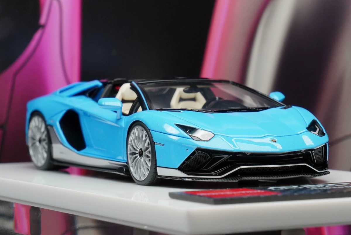 Makeup 1/43 Lamborghini LP780-4 Ultimae Roadster Tribute Miura Blue