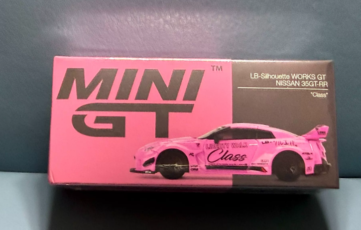 MINI GT 281 LB-Silhouette WORKS GT NISSAN 35GT-RR Pink Class Boxed