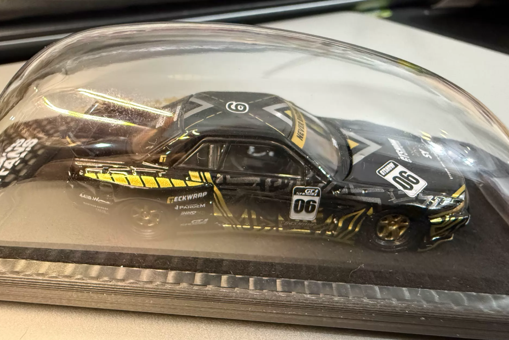 INNO 1:64 GTR R32 Shawn Yue GT SHOW 2026 Limited Black Gold Diecast Model