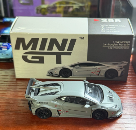 MINI GT 258 LB-WORKS Lamborghini Huracan Fighters Grey 1/64