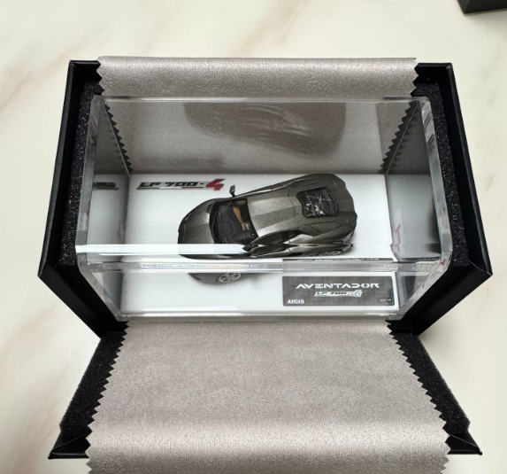 Tardis 1/64 Lamborghini Aventador LP700-4 Quicksand Grey Model