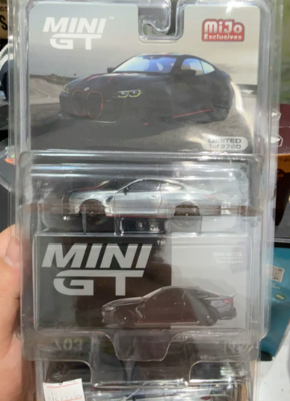 MINI GT 703 BMW M4 CSL Black Sapphire Chase MiJo Blister 1/64