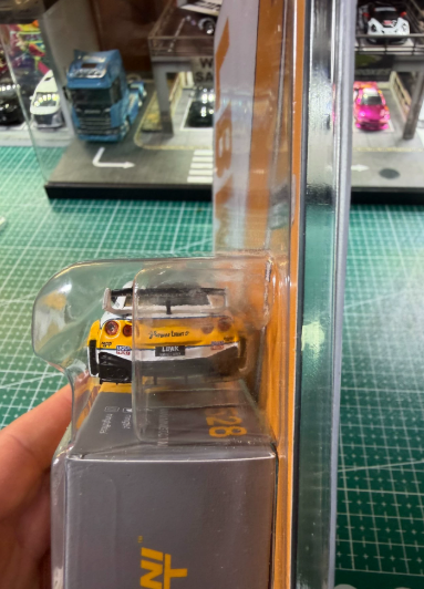 MINI GT 528 LB-Silhouette WORKS GT NISSAN 35GT-RR RHD MiJo Exclusive