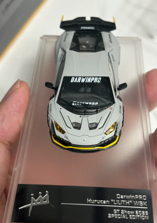King Model 1:64 Lamborghini Huracan DarwinPRO Lilith Air Force Grey Diecast Car