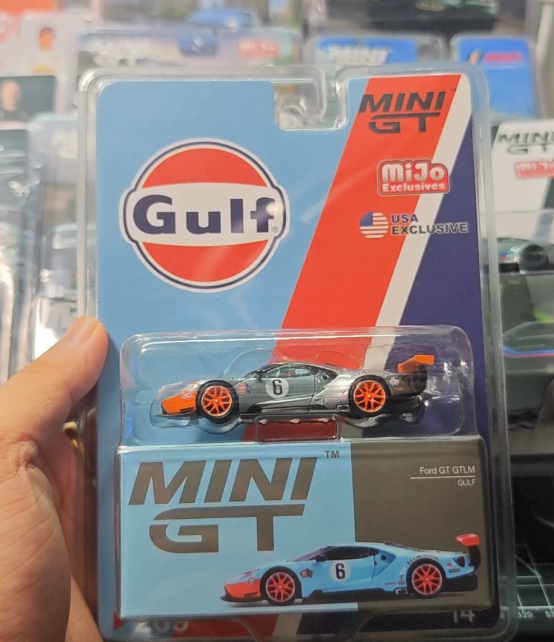 MINI GT 269 Ford GT GTLM Gulf Clear Coat Chase 1/64