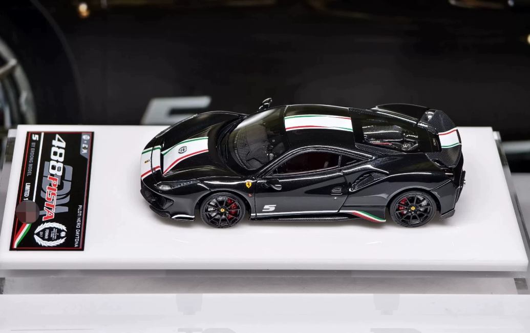 TOC x EDM 1:64 Ferrari 488 Pista Piloti Nero Daytona Limited Diecast Model