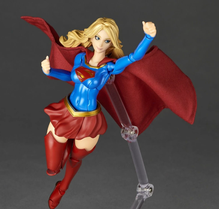 Kaiyodo Revoltech Amazing Yamaguchi DC Supergirl Action Figure