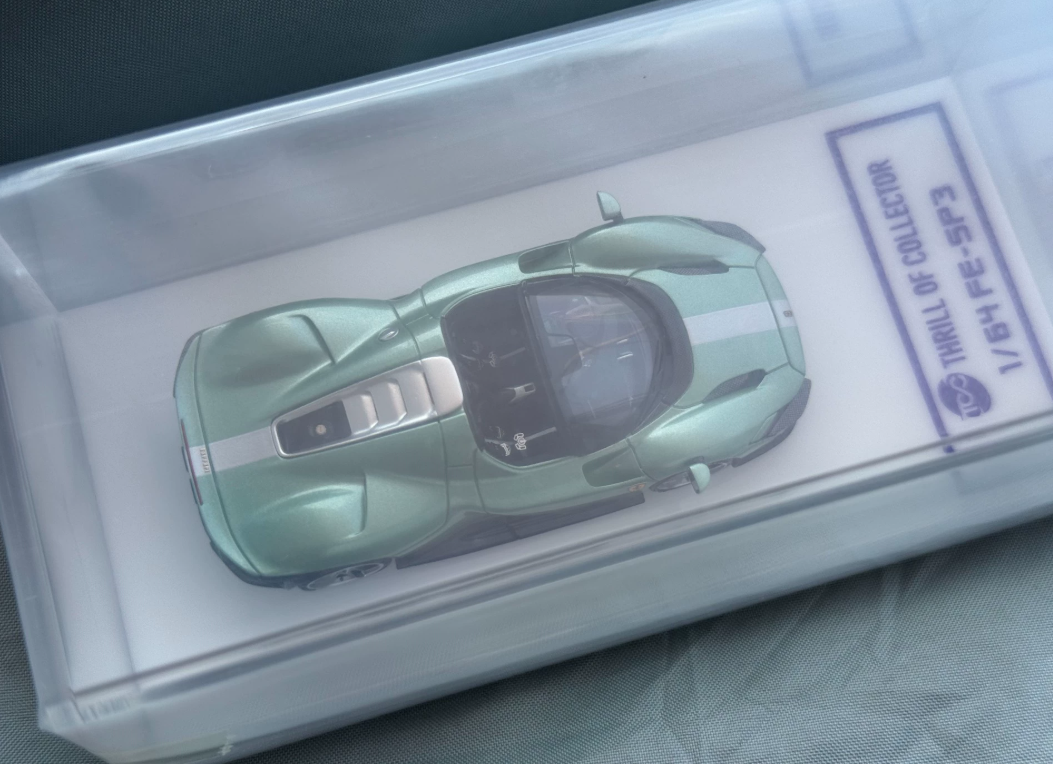TOC 1/64 Ferrari Daytona SP3 Verde Francesca Resin Model