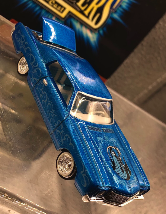 Revell 1:64 '70 Chevy Monte Carlo Lowrider "Grim Reaper" Blue Diecast