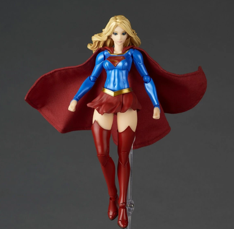 Kaiyodo Revoltech Amazing Yamaguchi DC Supergirl Action Figure
