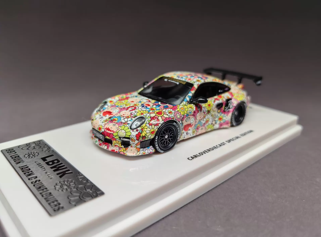 INNO 1:64 Porsche 997 LBWK Sunflower Livery Model