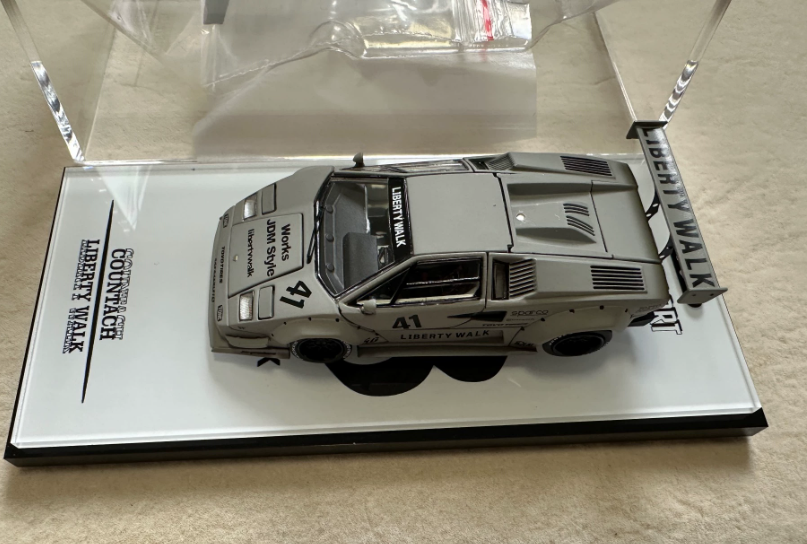TOPART 1/64 LBWORKS Lamborghini Countach Combat Grey