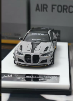 King Model 1/64 DarwinPRO BMW M4 G82 Air Force GT Show
