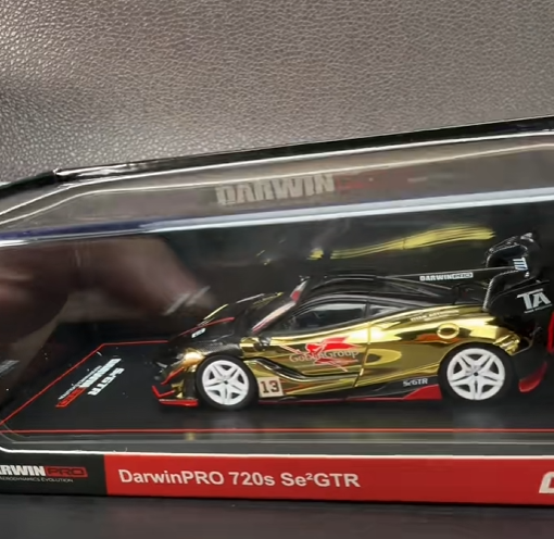 CM DarwinPRO 720s Se2GTR 1:64 Chase Electroplated Gold