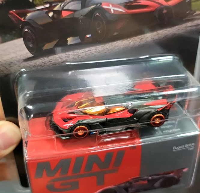 MINI GT 1105 Bugatti Bolide Red Chase Blister 1/64