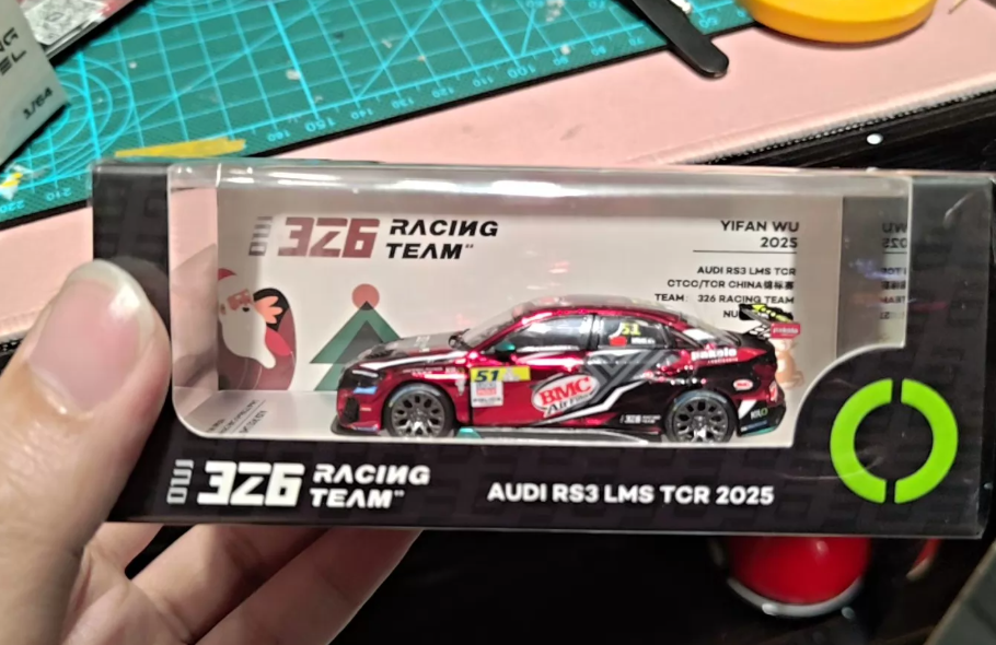 KILO Works 1:64 Audi RS3 LMS TCR 326 Racing Team 2025 Xmas Chrome
