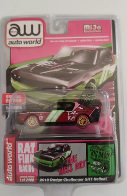 Auto World 1:64 2018 Dodge Challenger SRT Hellcat Rat Fink Chase Car