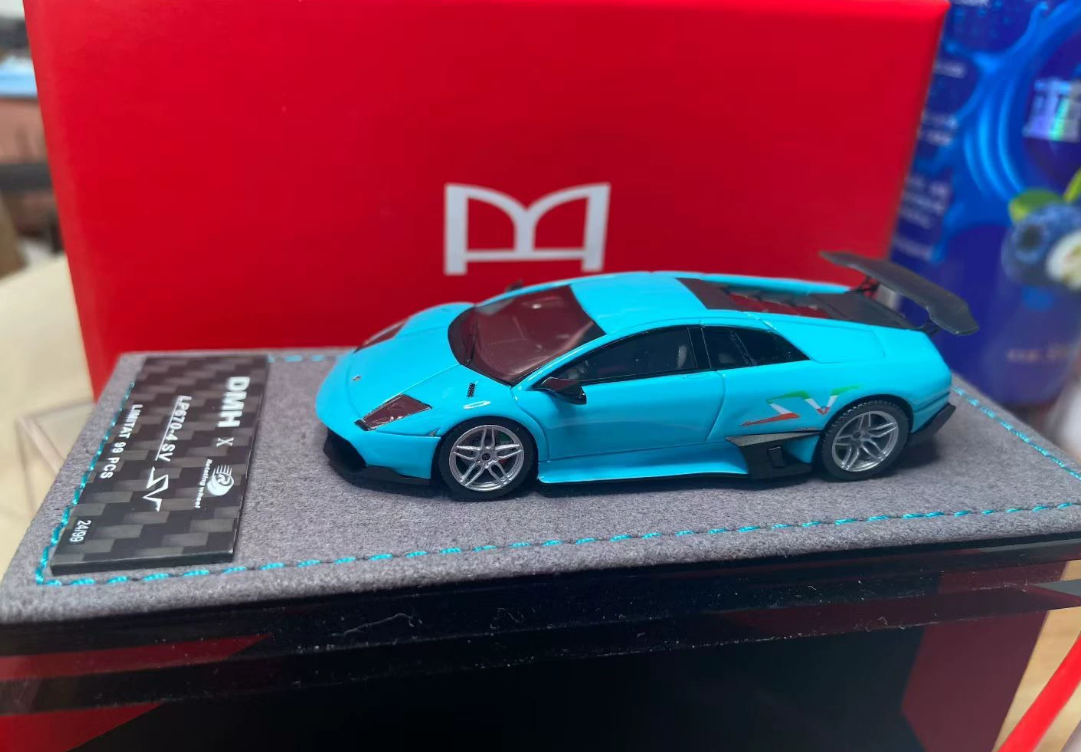 DMH x RW 1/64 Lamborghini Murcielago LP670-4 SV Blue