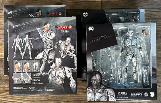 MAFEX No.180 Cyborg Zack Snyder Justice League Figure