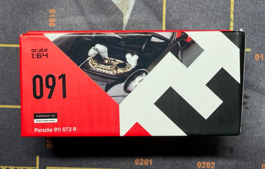 Trends Hobby 1/64 Porsche 911 GT3 R APAXPO 2025 Limited Edition
