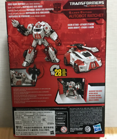Hasbro Takara Tomy Transformers Studio Series 09 Gamer Autobot Ratchet