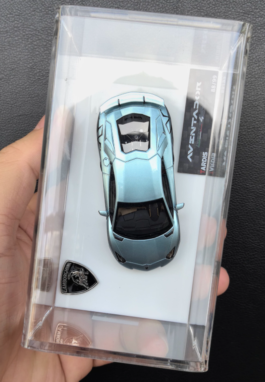 Tardis 1/64 Lamborghini Aventador LP750-4 SV Ice Blue Ltd 99