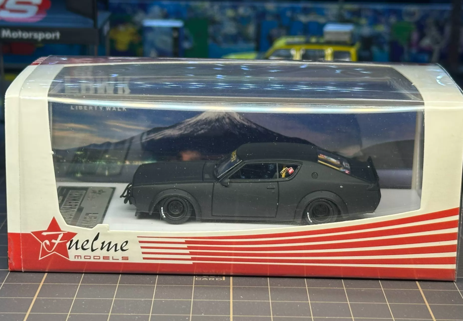 FuelMe 1/64 Nissan Skyline GT-R KPGC110 LBWK Matte Black