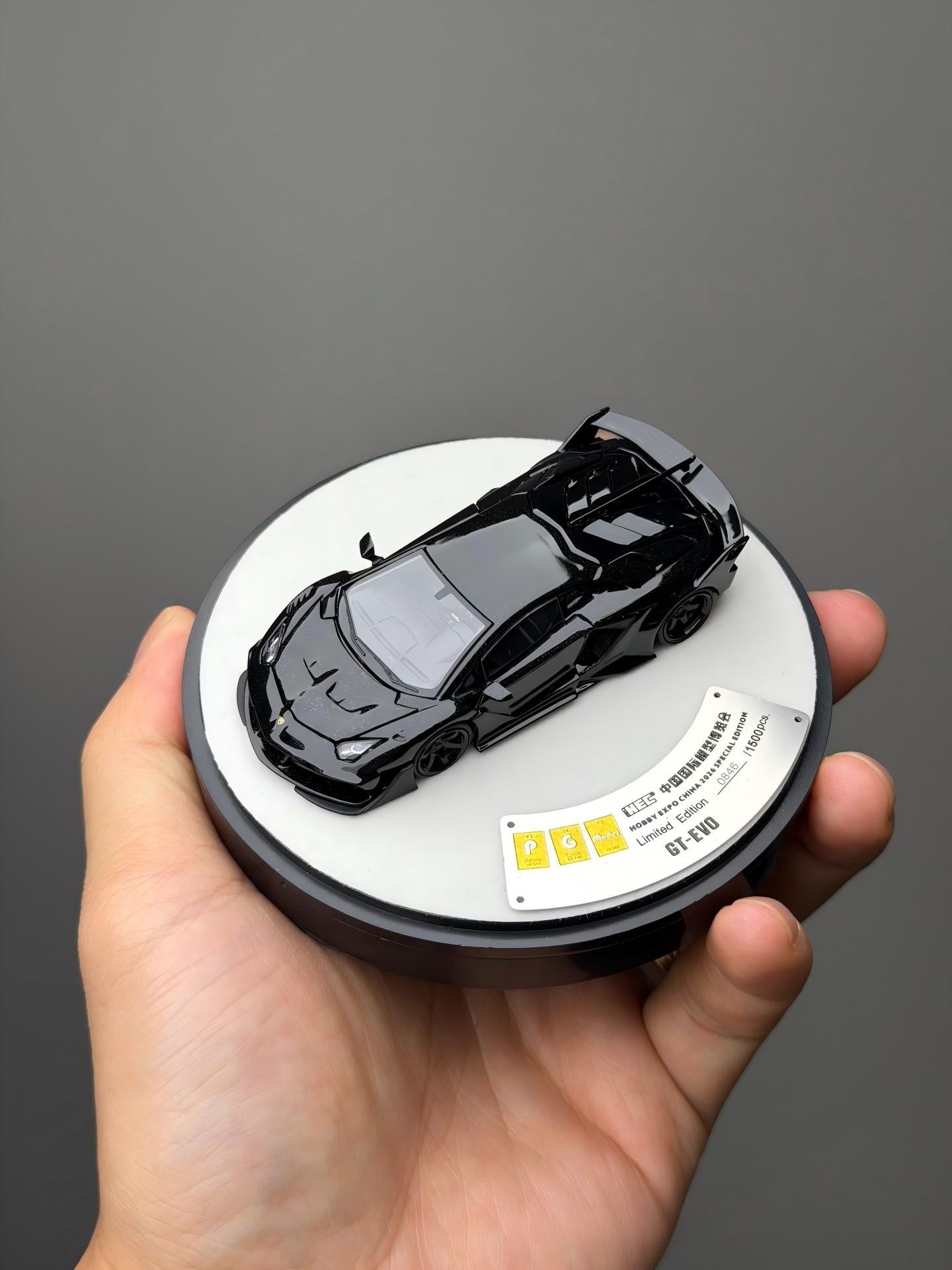 PGM Limited Lamborghini Countach 2nd Gen Pearl Black 1/64 Model Car