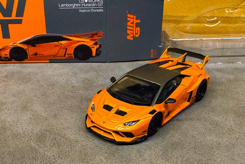 MINI GT 355 LB-Silhouette Lamborghini Huracan GT Arancio Borealis