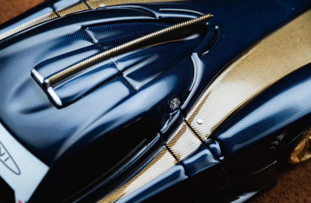 DMy 1/64 Pagani Huayra R Custom Blue Gold Carbon Alloy Model