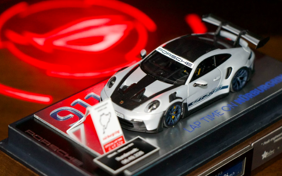 FuelMe 1/64 Porsche 911 GT3 RS Nurburgring Lap Time