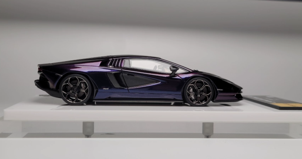 Make Up 1/43 Lamborghini Countach LP800-4 Iridescent Purple Yellow Label V2