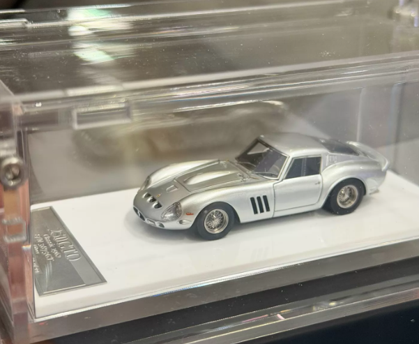 MY64 M64X 1:64 Ferrari 250 GTO Silver Resin Model