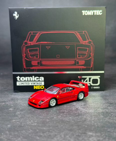 Tomica TLV-Neo 1/64 Ferrari F40 Red