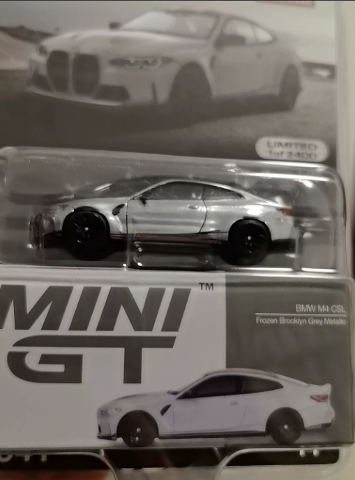 MINI GT 641 BMW M4 CSL Frozen Brooklyn Grey Metallic Chase Blister 1/64