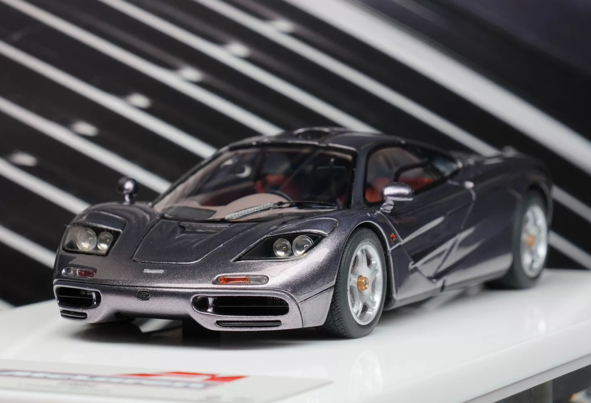 Makeup 1/43 McLaren F1 Road Car 1994 Kreighton Brown EM748K
