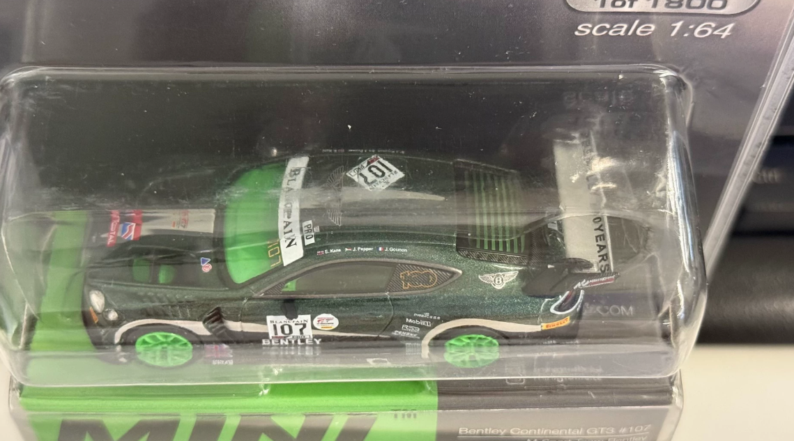 MINI GT 208 M-Sport Bentley Continental GT3 MiJo Exclusive Chase