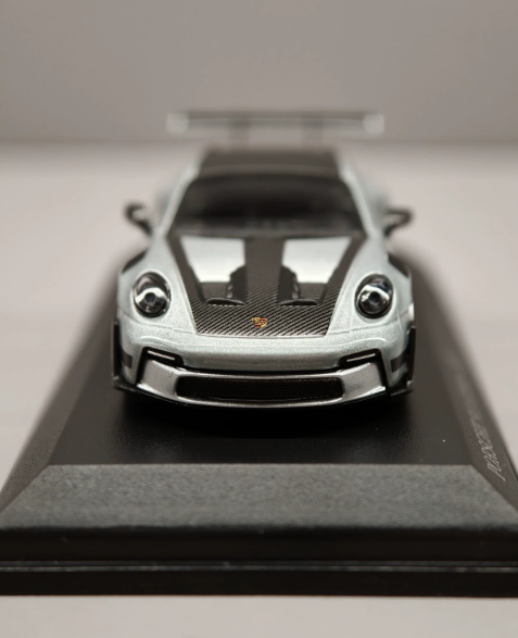 Minichamps 1/64 Porsche 911 GT3 RS 2023 Silver White Wheels